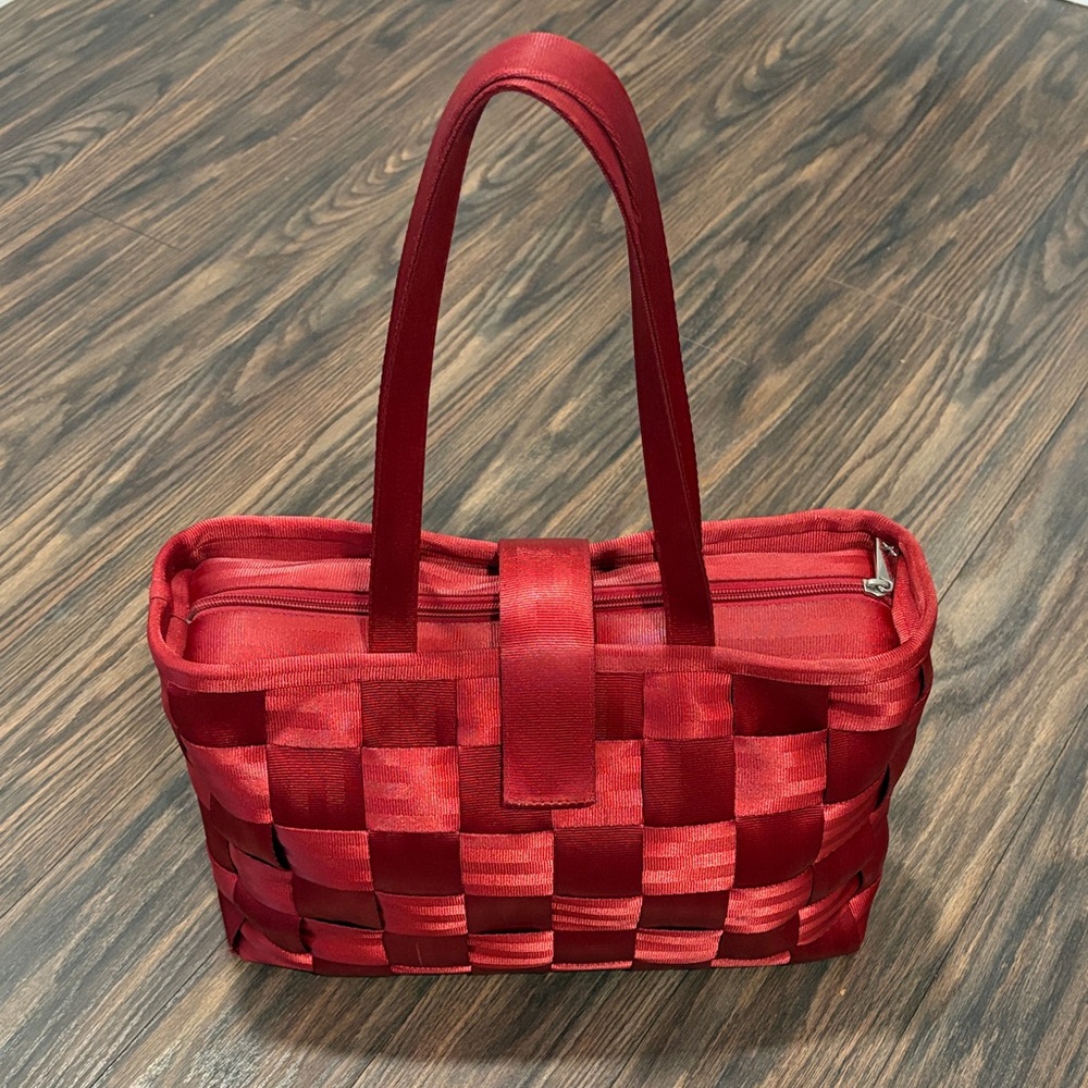 HARVEYS Elegant Red Woven Tote Bag